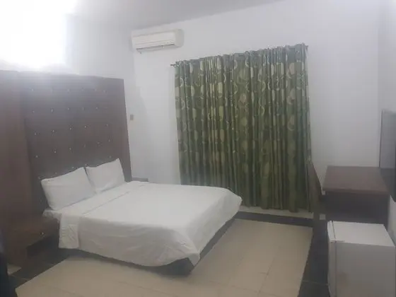 Febson Hotel