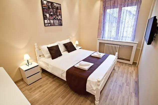 Feel Belgrade Bohemian Apartment - Oda