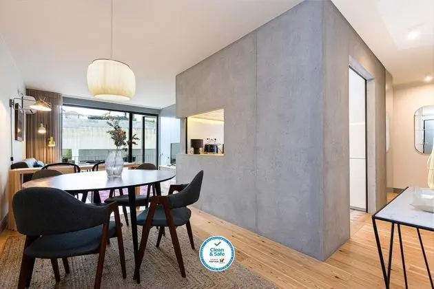 Feel Corporate Housing Campanh II Business