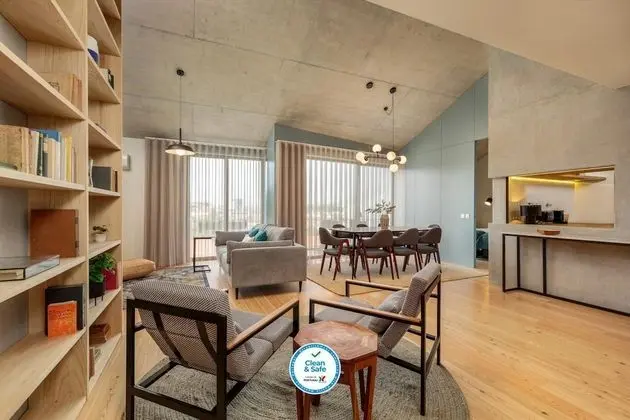 Feel Corporate Housing Campanh V