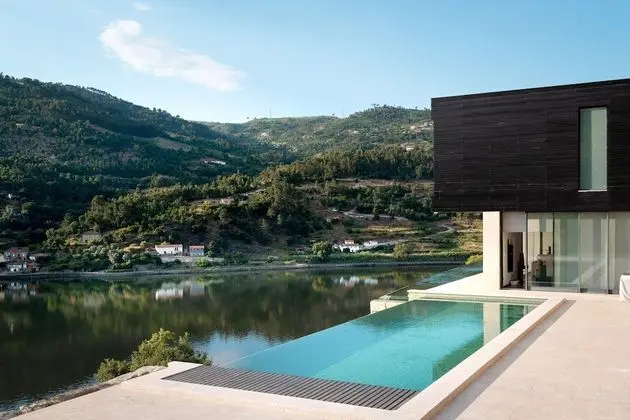 Feel Discovery Douro Cherry - Havuz