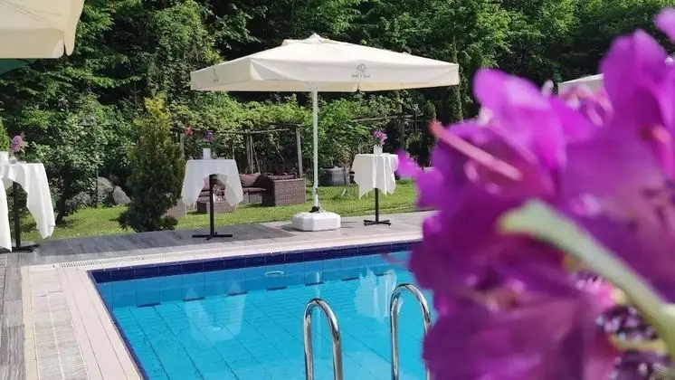 Feel & Live Hotel Villas Restaurant - Dış Mekanlar