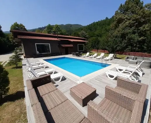 Feel & Live Hotel Villas Restaurant - Havuz