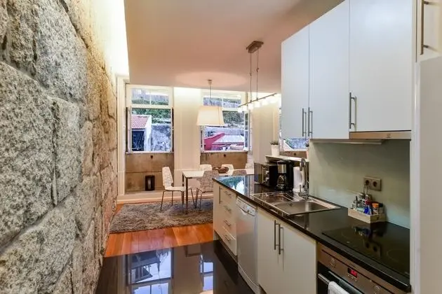 Feel Porto Ribeira Vintage Duplex AC Balcony