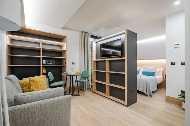 Feelathome Ventas Suites - Oda