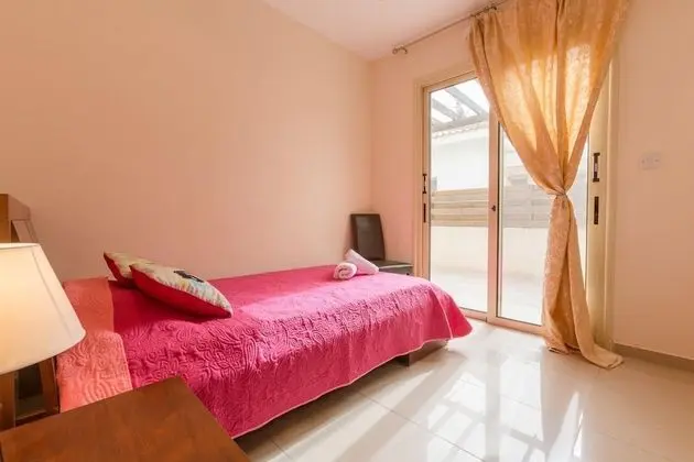 Villa Felice Large Private Pool Walk to Beach Sea Views A C Wifi Car Not Required - 2776 - Oda