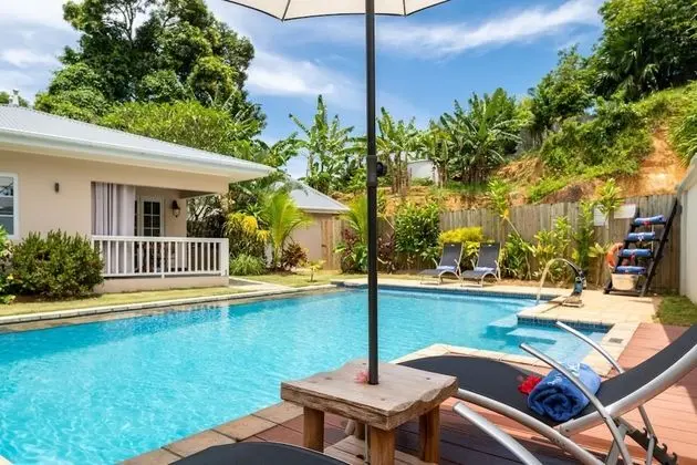 Felicie Cottage & Residence - Havuz