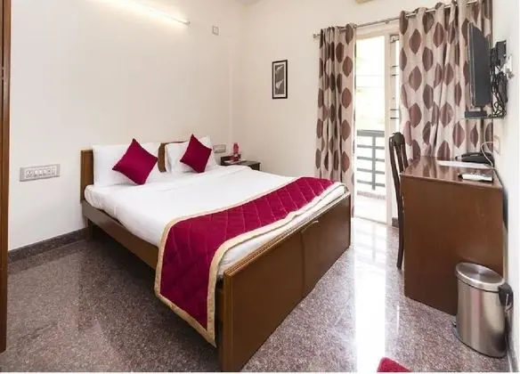 Hotel Felicity Inn EGL by Sky Stays