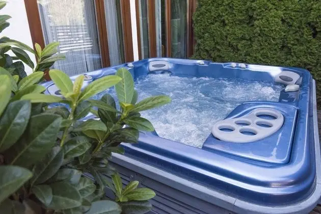 Feng Shui Wellness Apartmanház - Havuz
