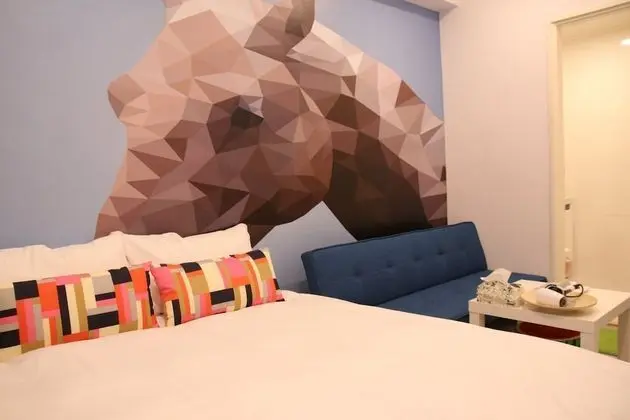 Fengjia Base14 Hostel