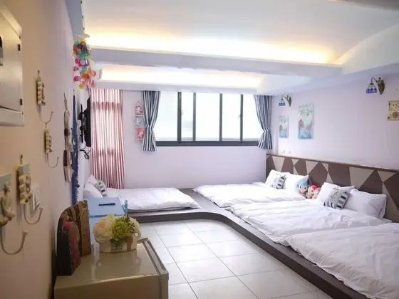 Fengjia Story House