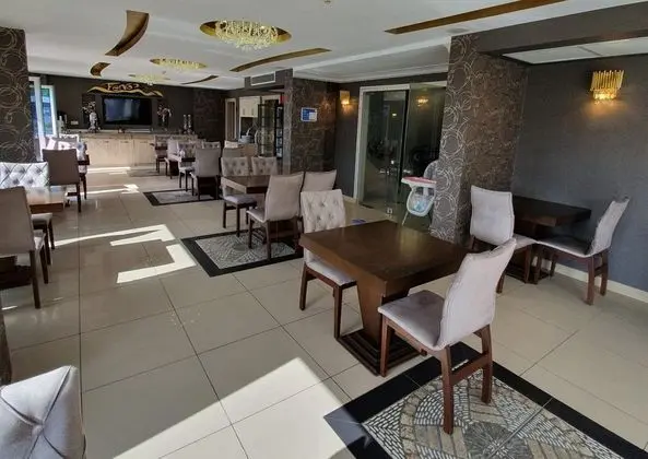 Fengo Hotel - Lobi