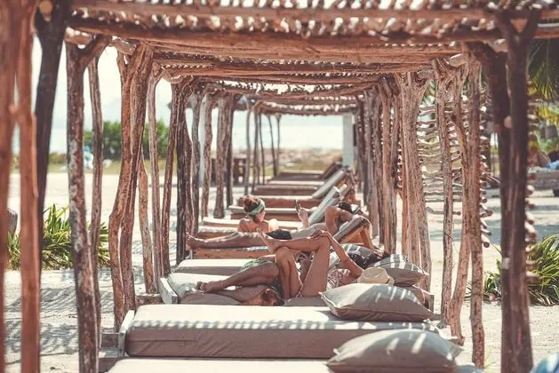 Hotel Fenix Beach Cartagena - Plaj