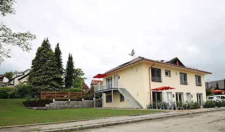 Ferien im Hummelhaus