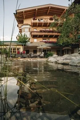 Ferienhotel Jörglerhof - Dış Mekan