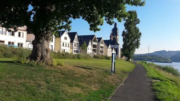 Ferienhaus Rheinblick