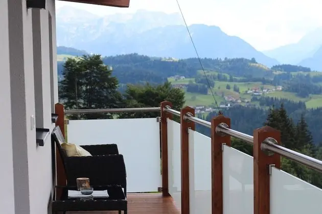 Ferienwohnung by Josef Lanzinger