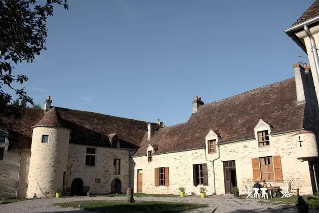 Ferme-Château de Cordey & SPA
