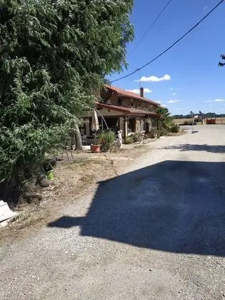 Ferme d'Hancourt - Dış Mekan