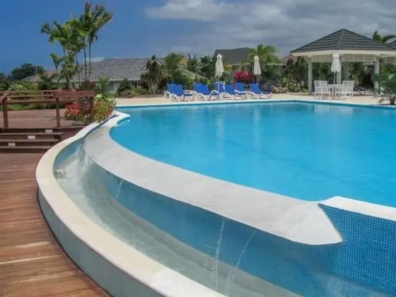 Fern Court Apartment With Oceanic View III - Havuz