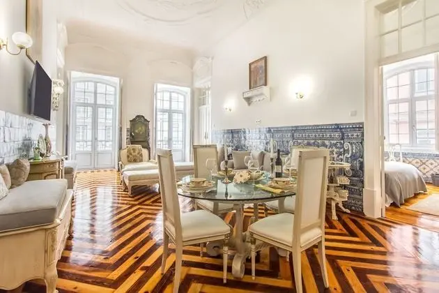 Ferns Historical Bedroom II