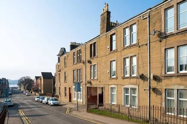 Ferry Gem Live Like a Local in Broughty Ferry