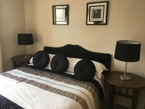 Ferrybridge Hotel - Oda