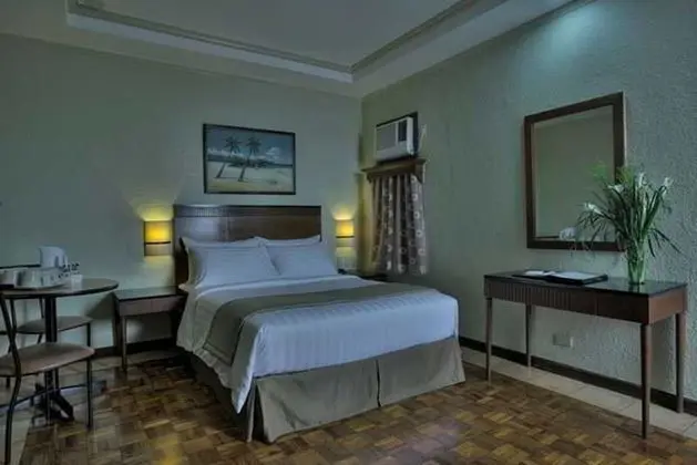 Fersal Hotel P Tuazon - Oda