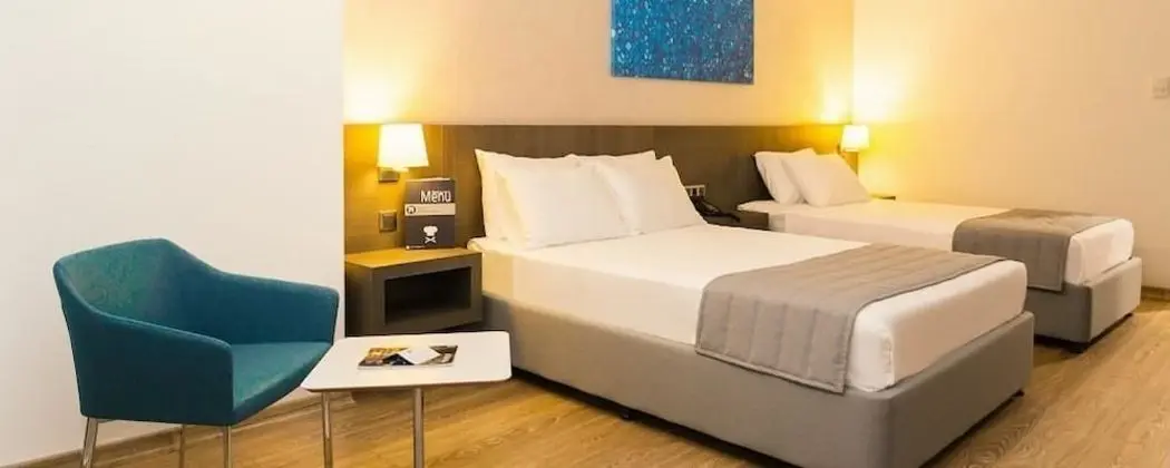 Fesa Business Hotel - Oda