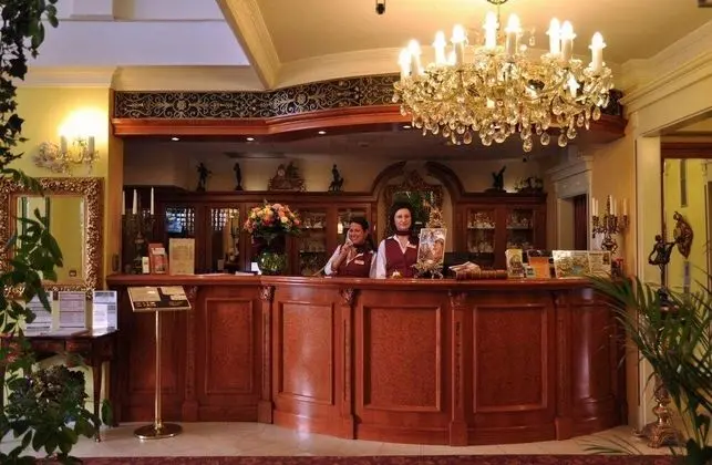 FESTIVAL Hotel Apartments - Lobi