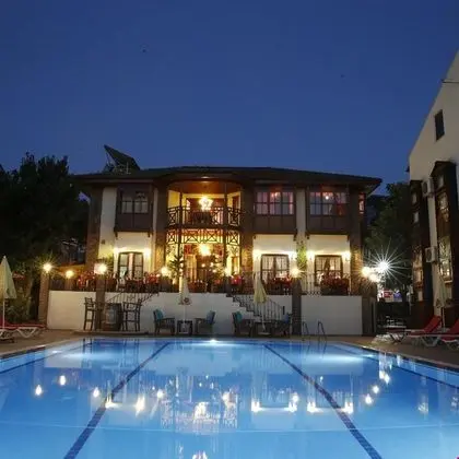 Festival Hotel