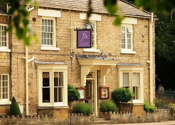 Feversham Arms Hotel and Verbena Spa - Dış Mekan