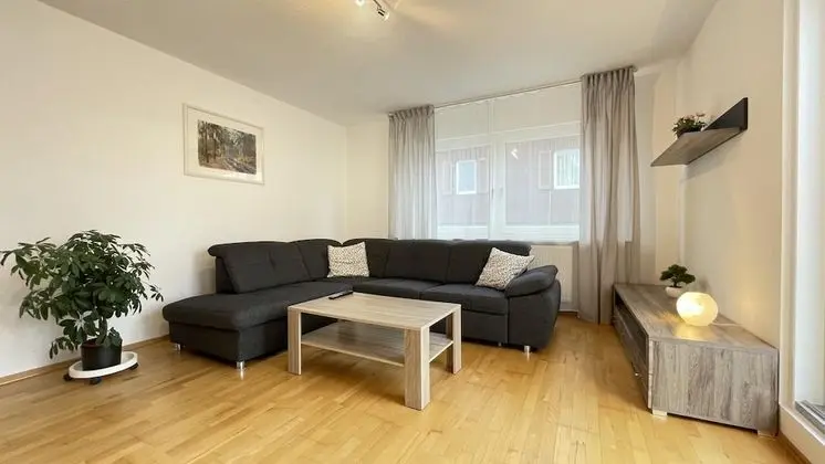 Fewo Reutlingen Heinestrasse OG