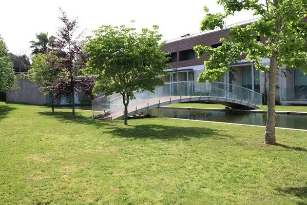 FH Hotel - Dış Mekan