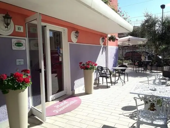 Hotel Fiammetta - Dış Mekan