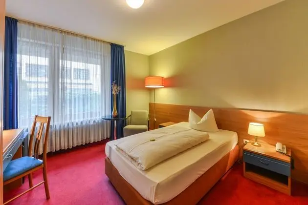 Hotel Fidelio - Oda