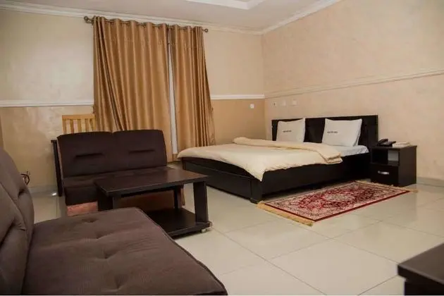 Fidelite Hotels LTD