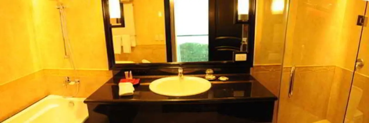 Fields Plaza Suites - Oda