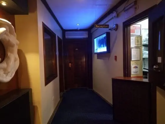 Fields Walking Street Hotel - Lobi