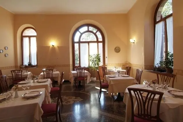 Hotel Villa Fieschi - İç Mekan