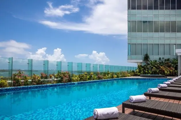 Fiesta Inn Cancun Las Americas - Havuz