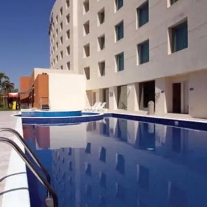 Fiesta Inn Culiacan - Havuz