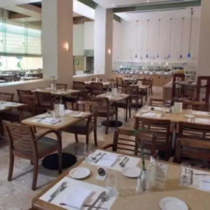 Fiesta Inn Culiacan - Yeme / İçme