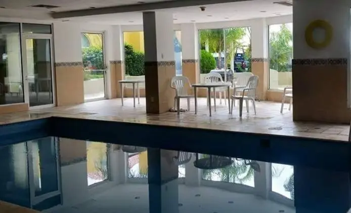 Fiesta Inn Nuevo Laredo - Havuz