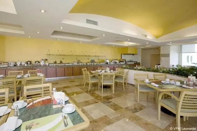 Fiesta Inn San Luis Potosí Oriente - Yeme / İçme