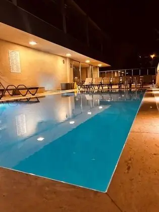 Fifty5 Suite Hotel