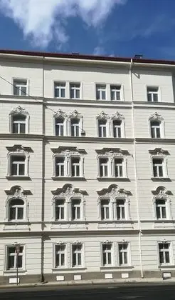 Figaro Suites