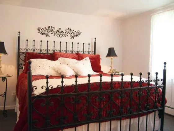 Filigree Inn Bed & Breakfast