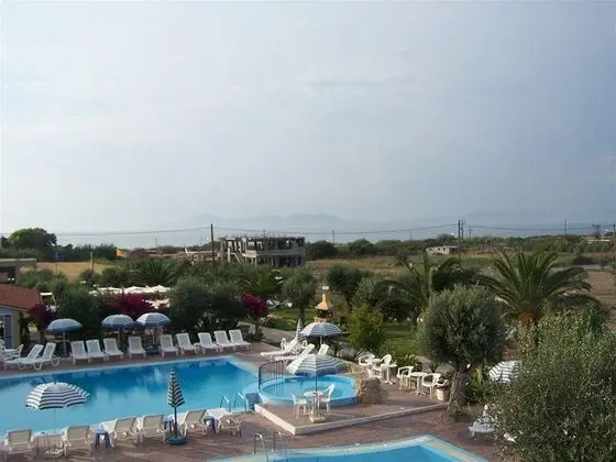 Filoxenia Hotel Apartments