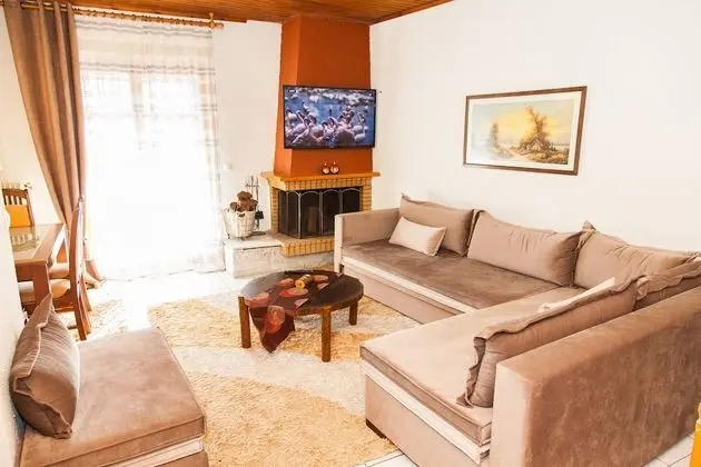 Filoxenia Maisonette Downtown Arachova